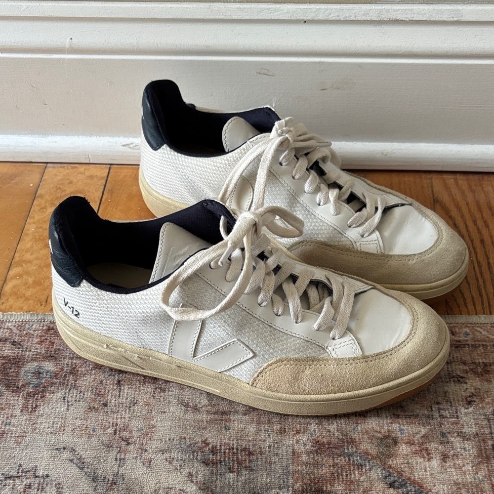 White Low-Top Veja Sneakers with Navy Collar - V-12 Style